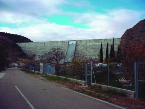 Presa del Val, en las inmediaciones de los Fayos